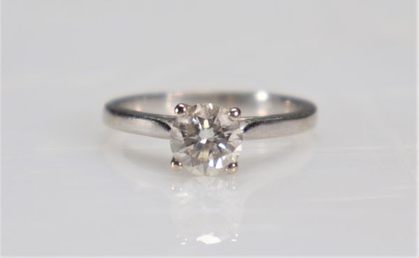 Bague or blanc et pierre (3.6gr)