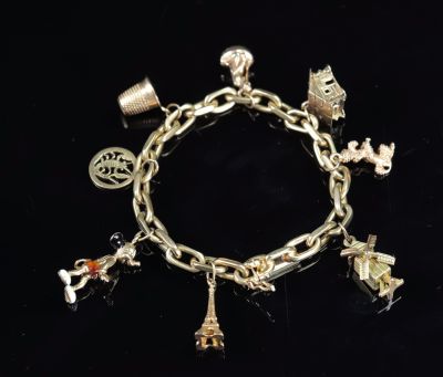 Bracelet et pendentifs en or jaune 18k (32.79gr)