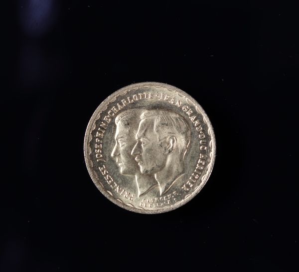 Piece Or 20 Francs 1953 à l'effigie du Grand Duc Jean et de la Princesse Charlotte