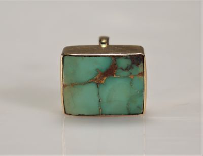 Bague or (14k) et pierre verte (19gr)